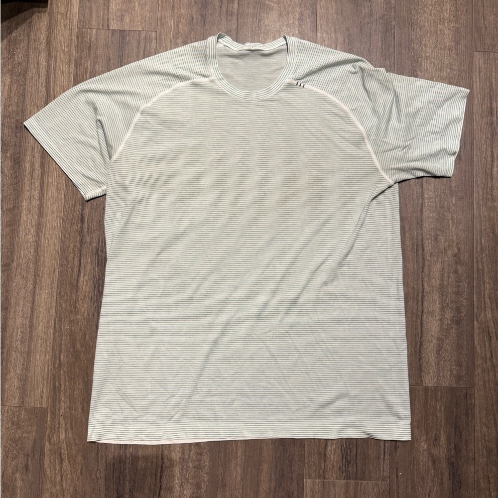 lululemon men’s striped athletic shirt